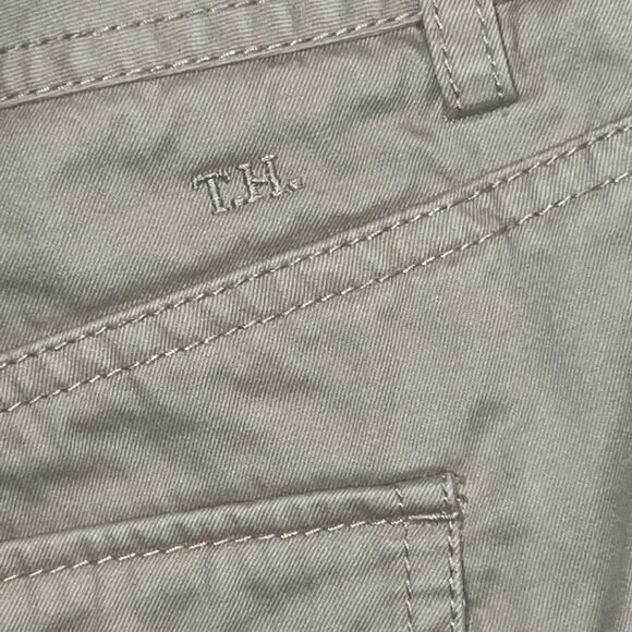 Tommy Hilfiger Janie fit khaki shorts size 10 - Picture 7 of 10
